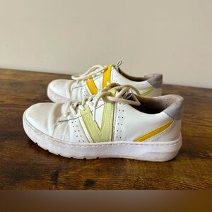 Vionic Simasa Sneakers Leather Casual Shoes - Women’s Size 7